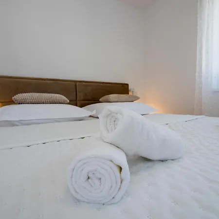 Luxury Apartments Nicole Trogir Exterior photo